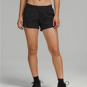 Lululemon hotty hot short